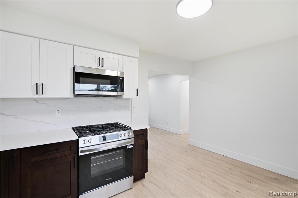 32654 Bunert Road Property Photo 13