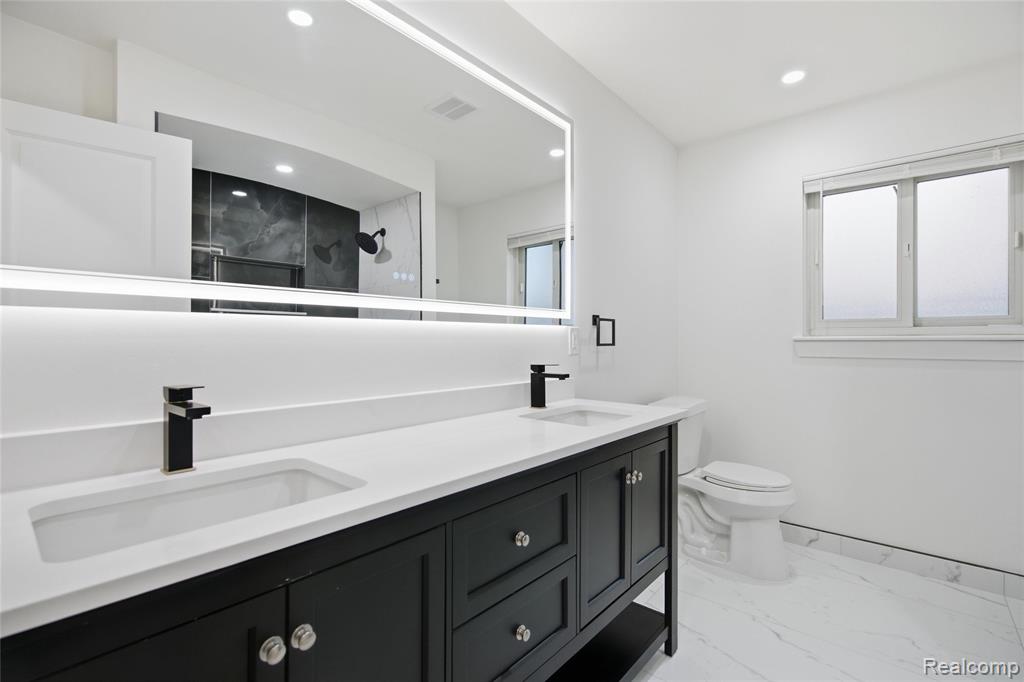 32654 Bunert Road Property Photo 19