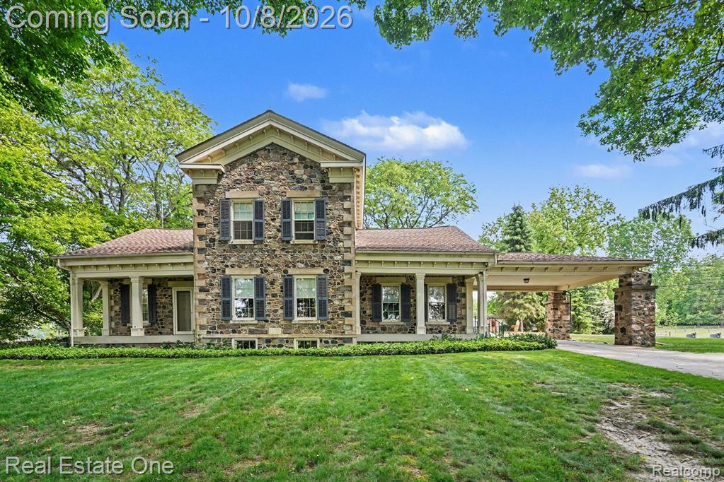 2360 Lone Tree Road Property Photo 1