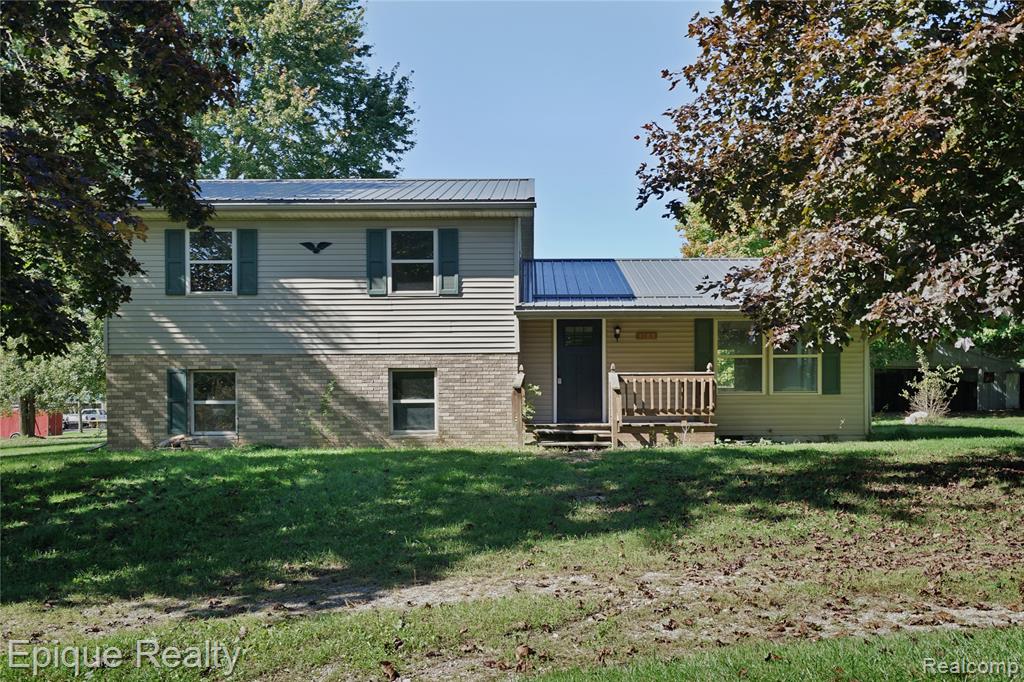4185 Jones Road Property Photo 1