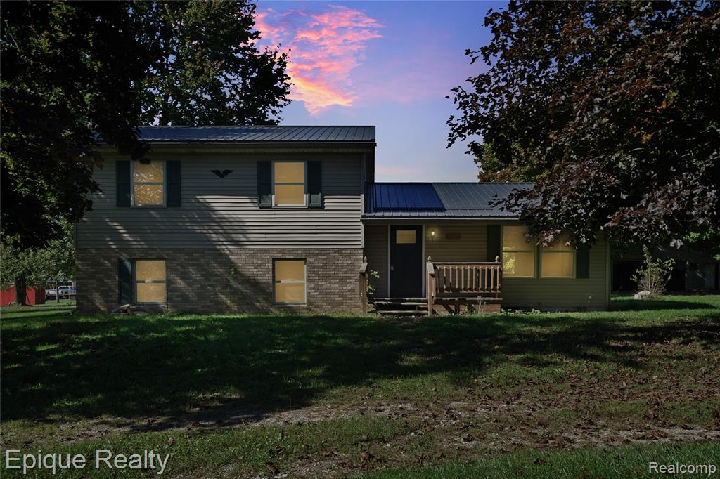 4185 Jones Road Property Photo 2