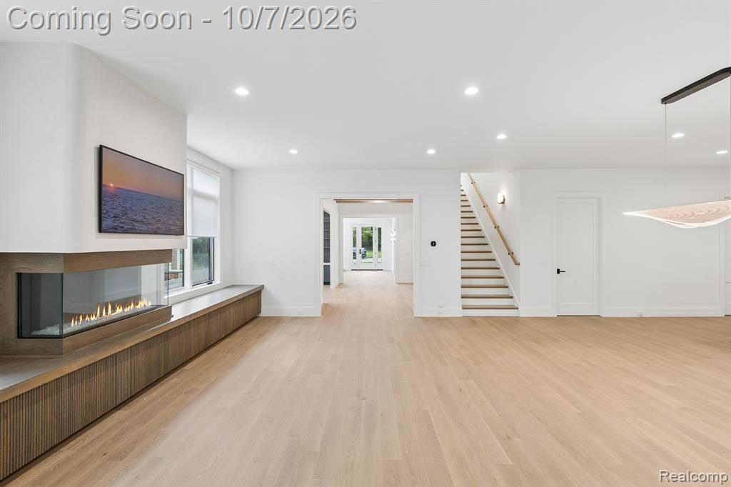 1230 Latham Street Property Photo 14