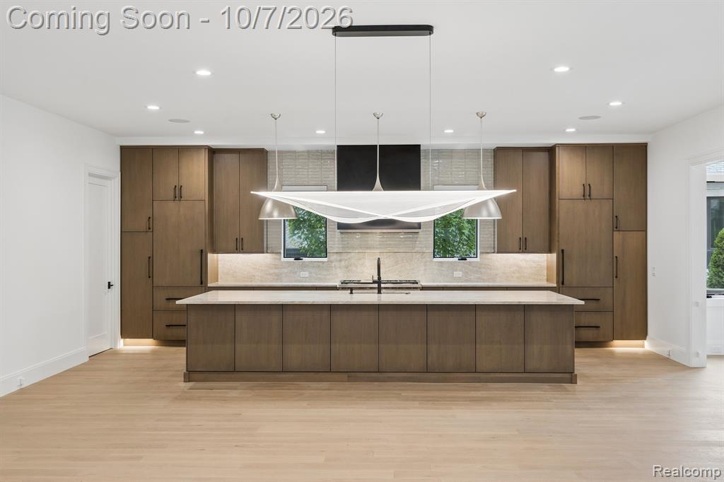 1230 Latham Street Property Photo 15