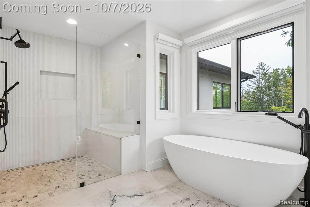 1230 Latham Street Property Photo 31