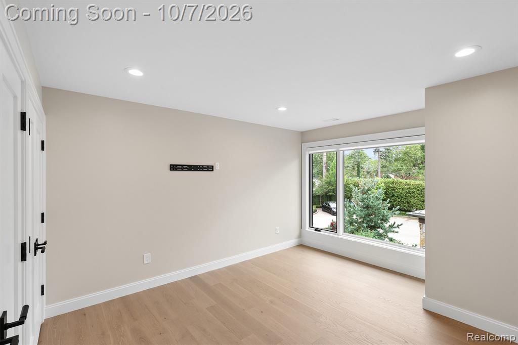 1230 Latham Street Property Photo 36
