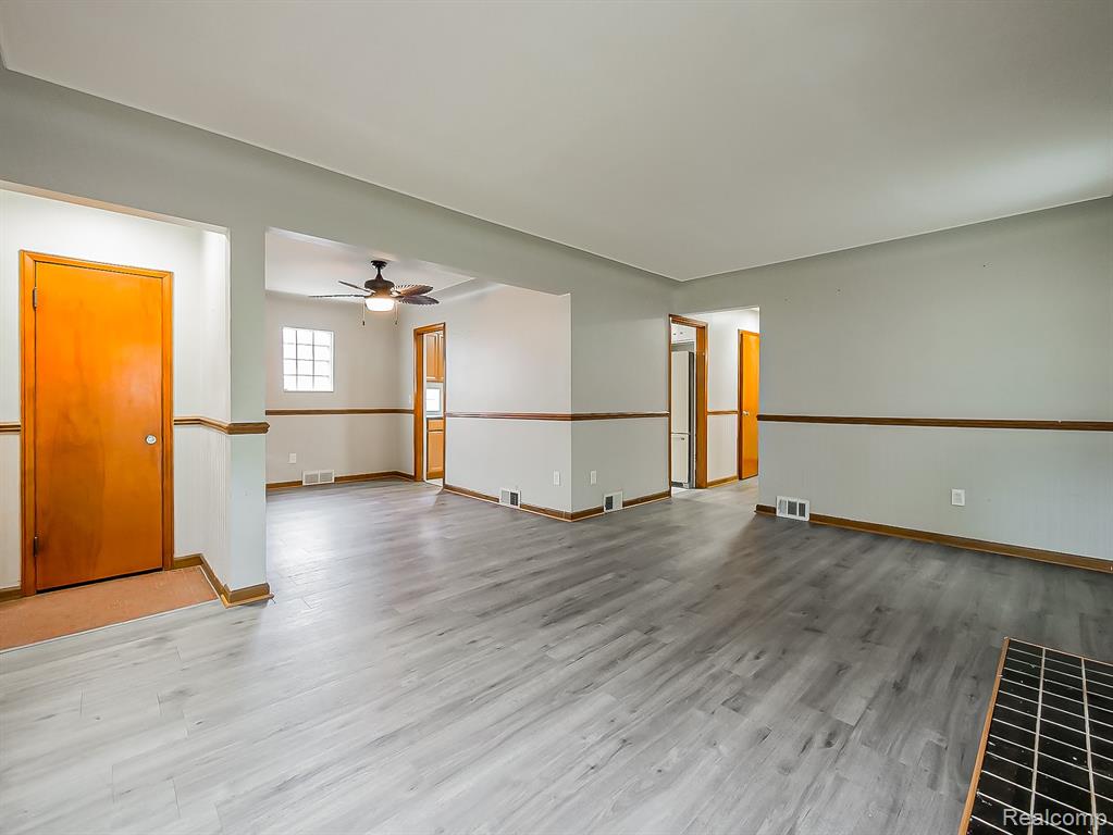 19676 Woodmont Street Property Photo 3