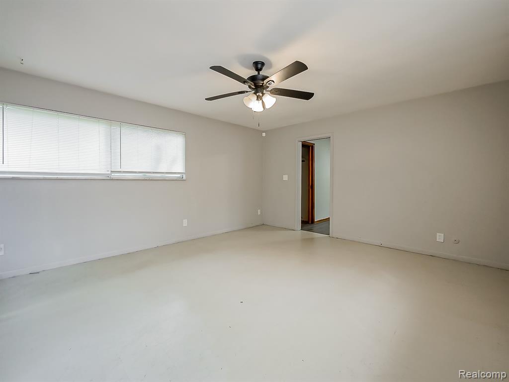 19676 Woodmont Street Property Photo 14