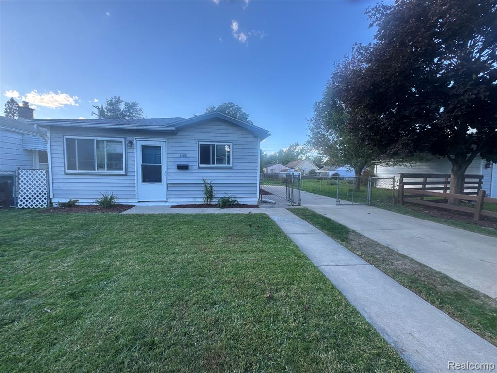 1380 Empire Avenue Property Photo 1