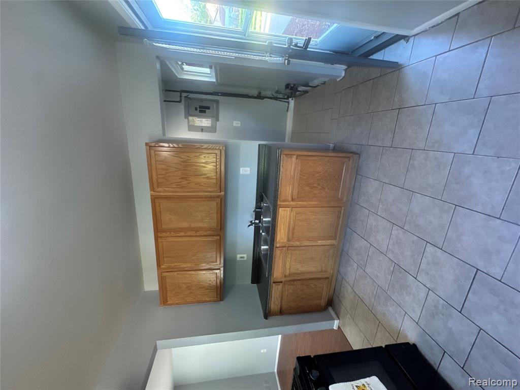 1380 Empire Avenue Property Photo 10