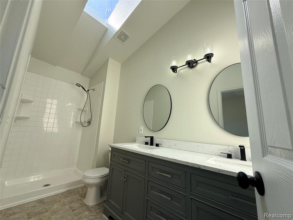 7457 Streamwood Drive Property Photo 14