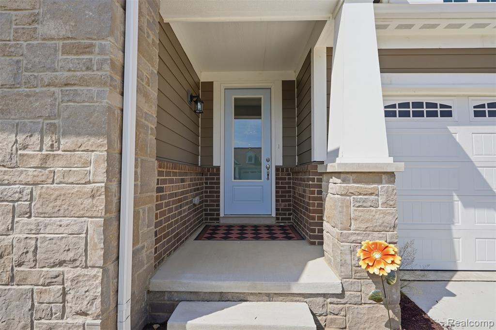 17103 Princeton Lane Property Photo 5
