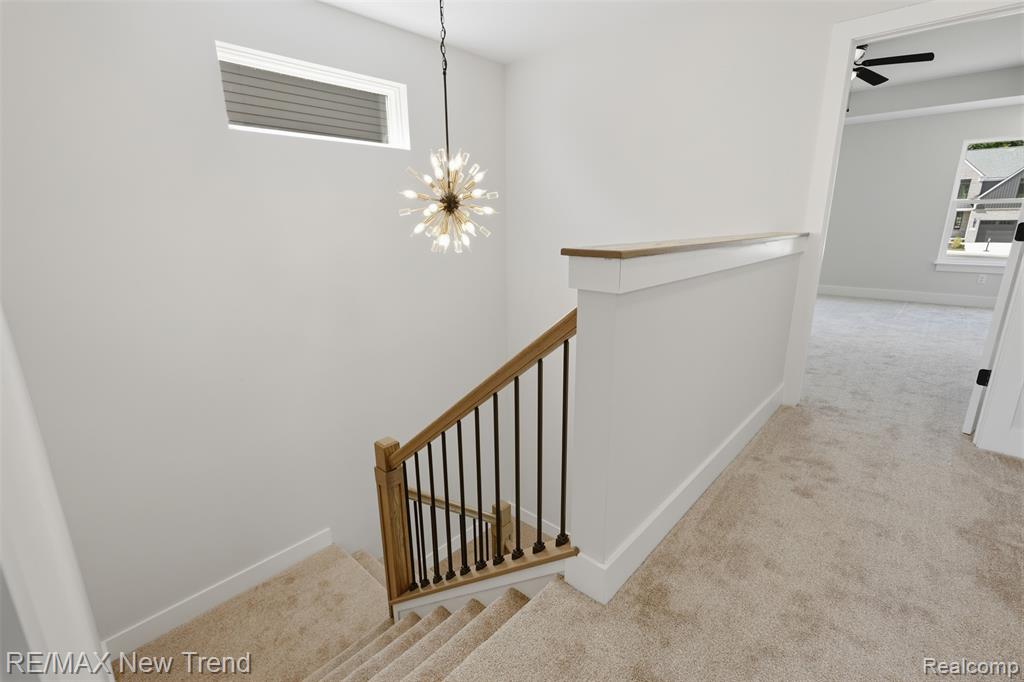 185 Summit View Court Property Photo 22