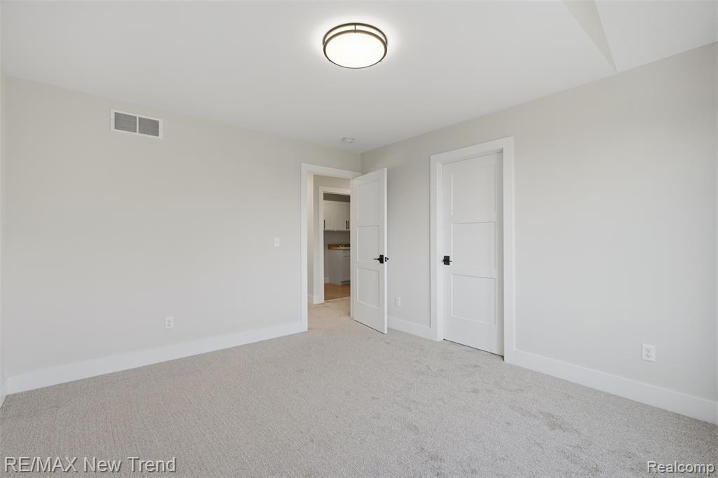 185 Summit View Court Property Photo 30