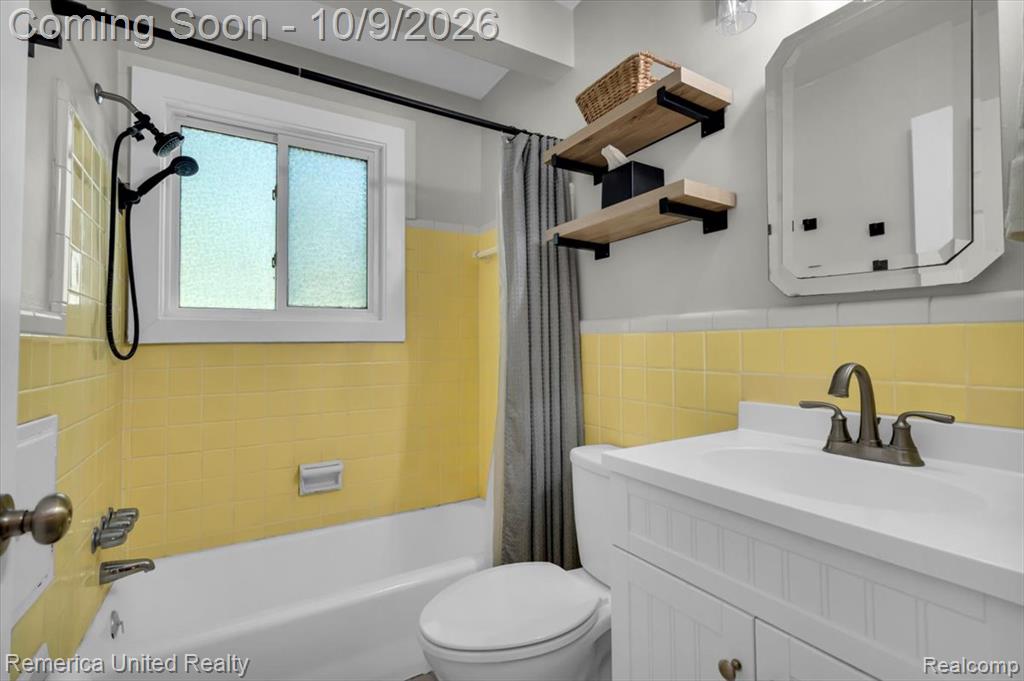 826 Squire Lane Property Photo 14