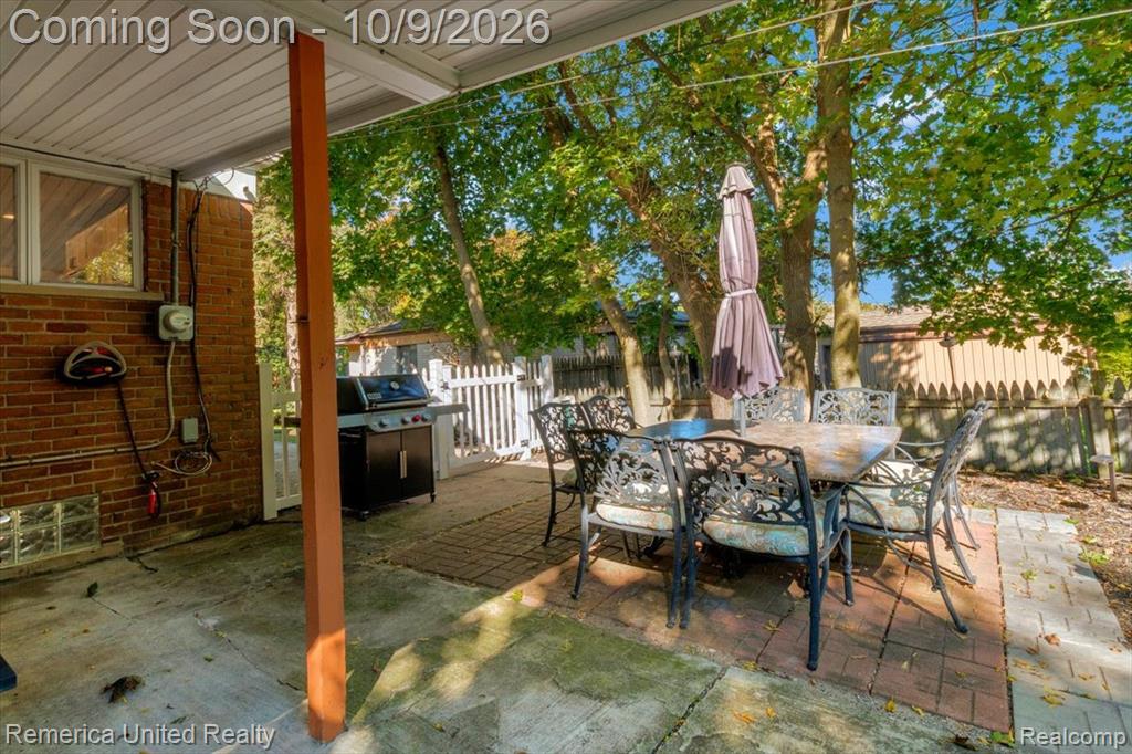 826 Squire Lane Property Photo 28