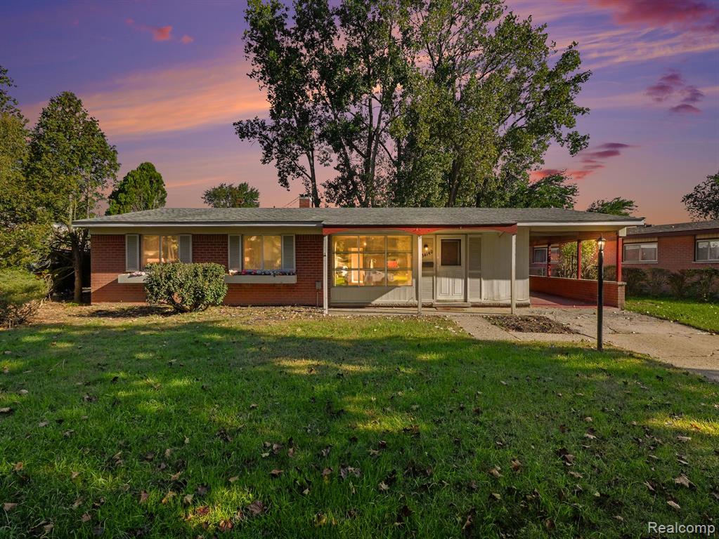 34140 Birchwood Street Property Photo 1