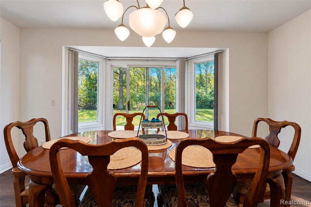 26729 Hawthorne Boulevard Property Photo 17