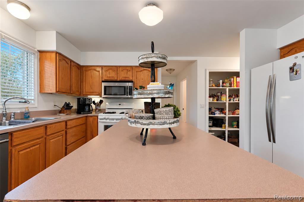 26729 Hawthorne Boulevard Property Photo 21