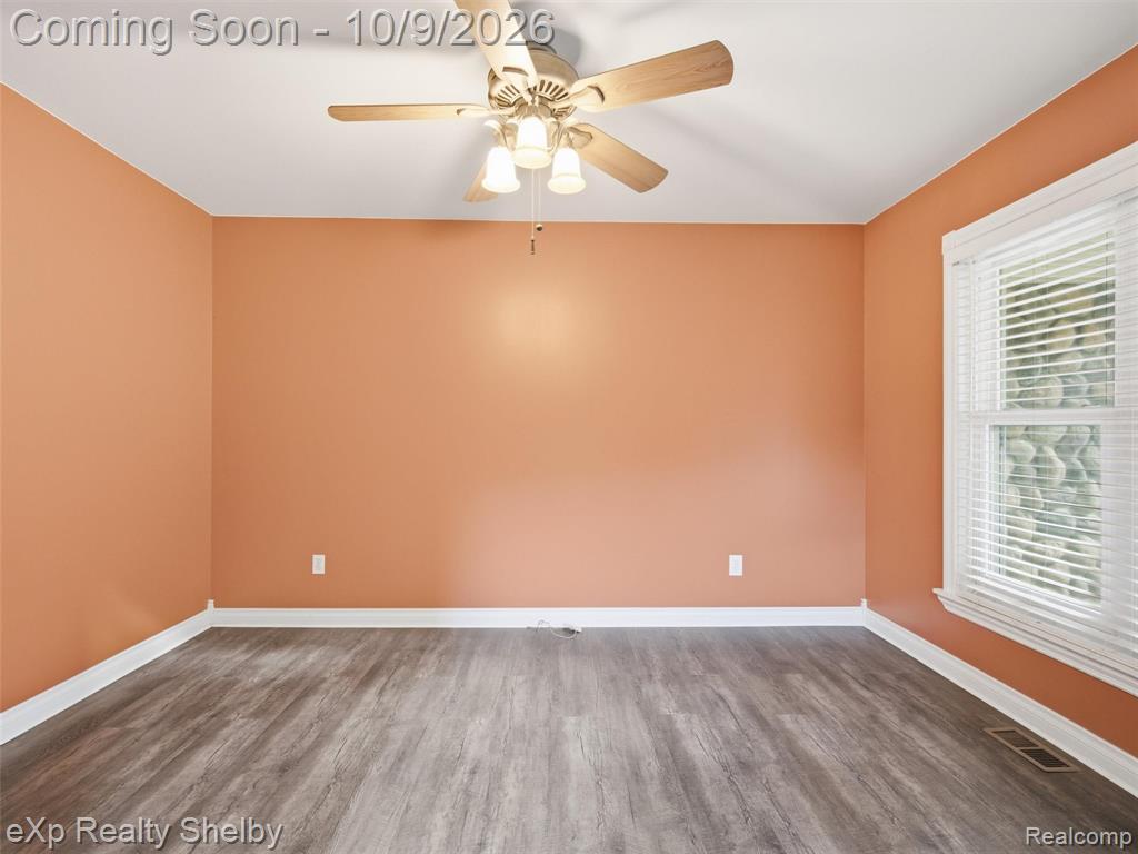 73927 Madison Street Property Photo 6