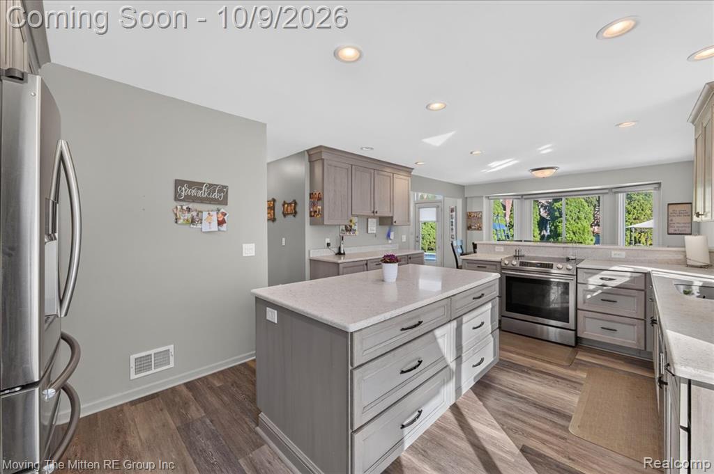 22290 Genesis Drive Property Photo 15