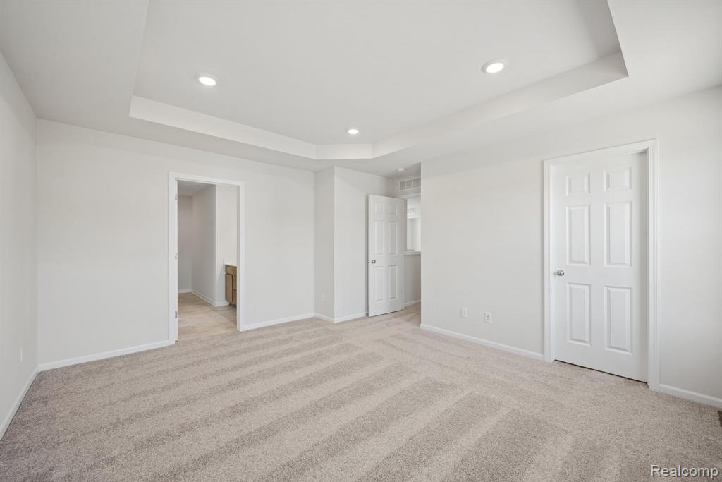 381 Edge Brook Drive Property Photo 11