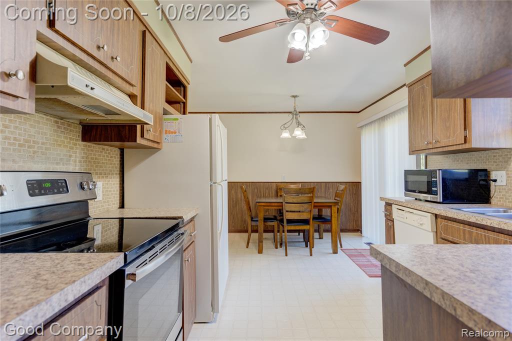 4529 Sudbury Drive Property Photo 16