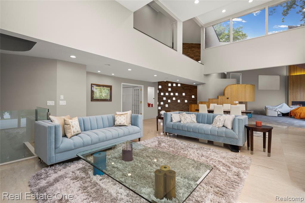 1440 Lochridge Road Property Photo 12