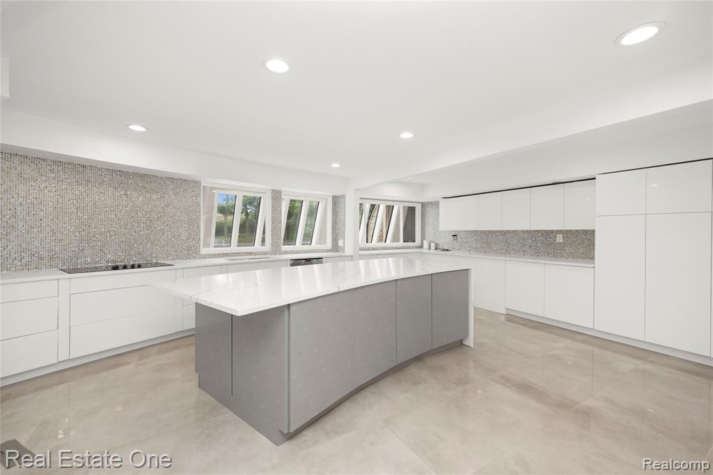 1440 Lochridge Road Property Photo 24