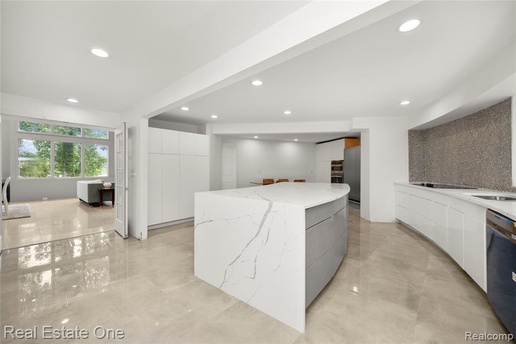 1440 Lochridge Road Property Photo 27