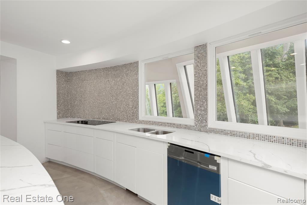 1440 Lochridge Road Property Photo 28