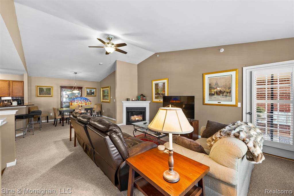 29782 Fox Run Circle Property Photo 5