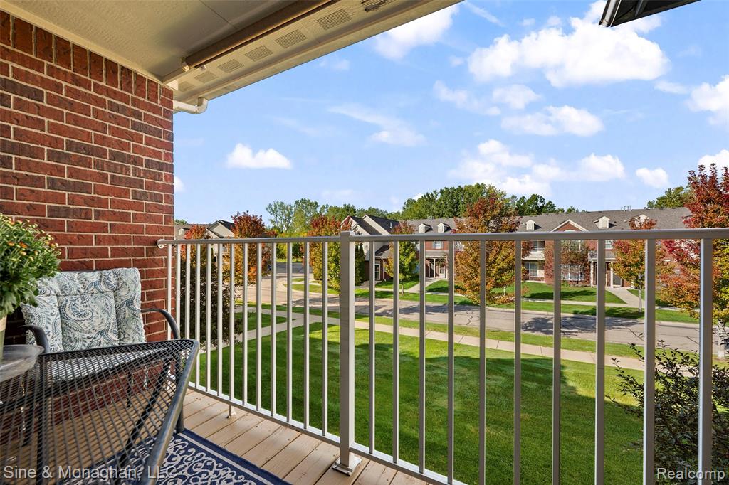 29782 Fox Run Circle Property Photo 8