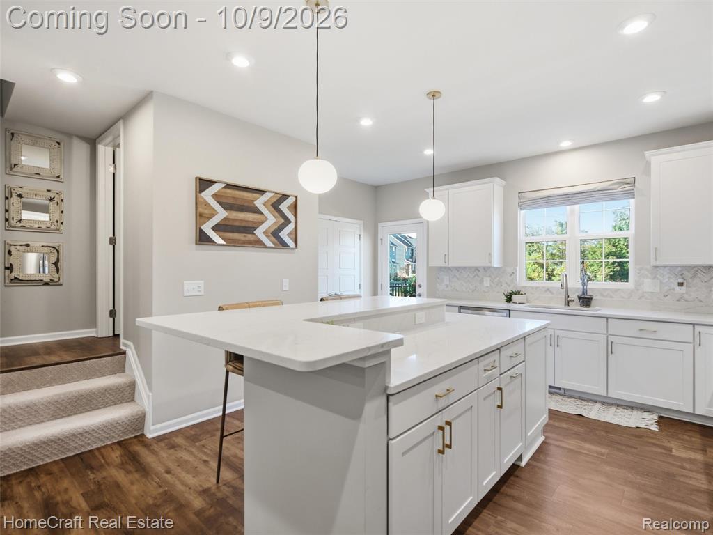 220 N Sydney Court Property Photo 19