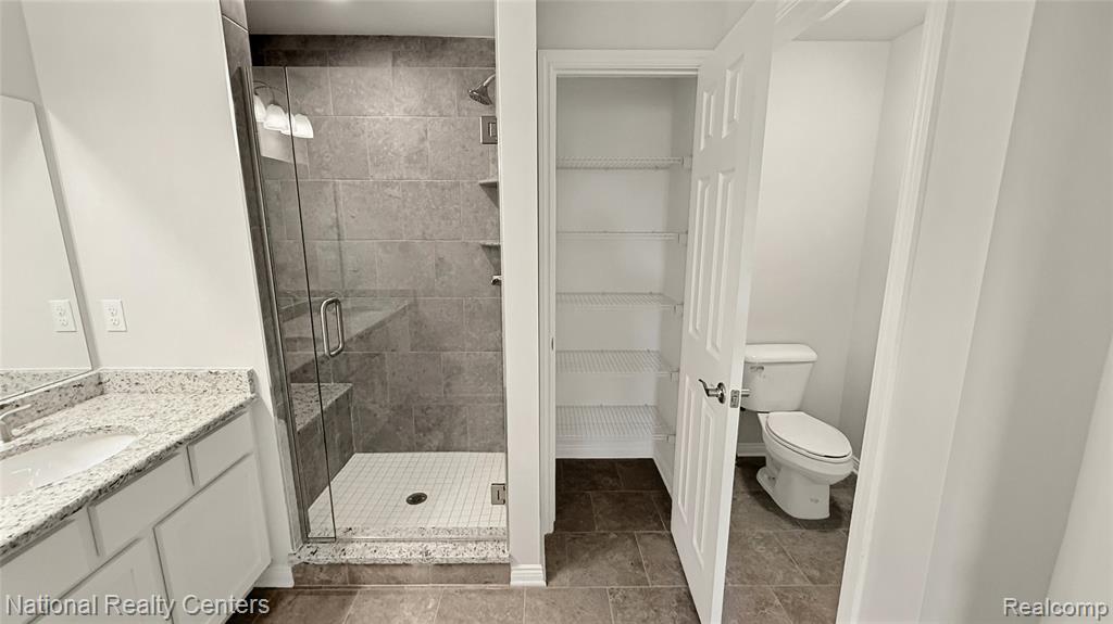 360 Devonshire (move In Ready) Drive Property Photo 18