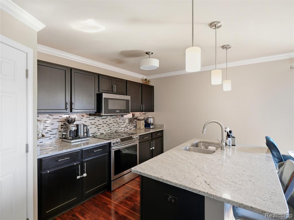 1656 Harvard Drive Property Photo 12