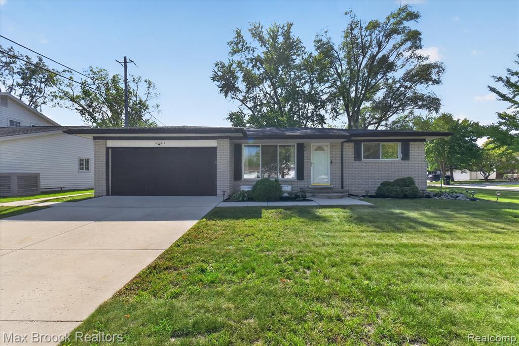 2504 Crofthill Drive Property Photo 1