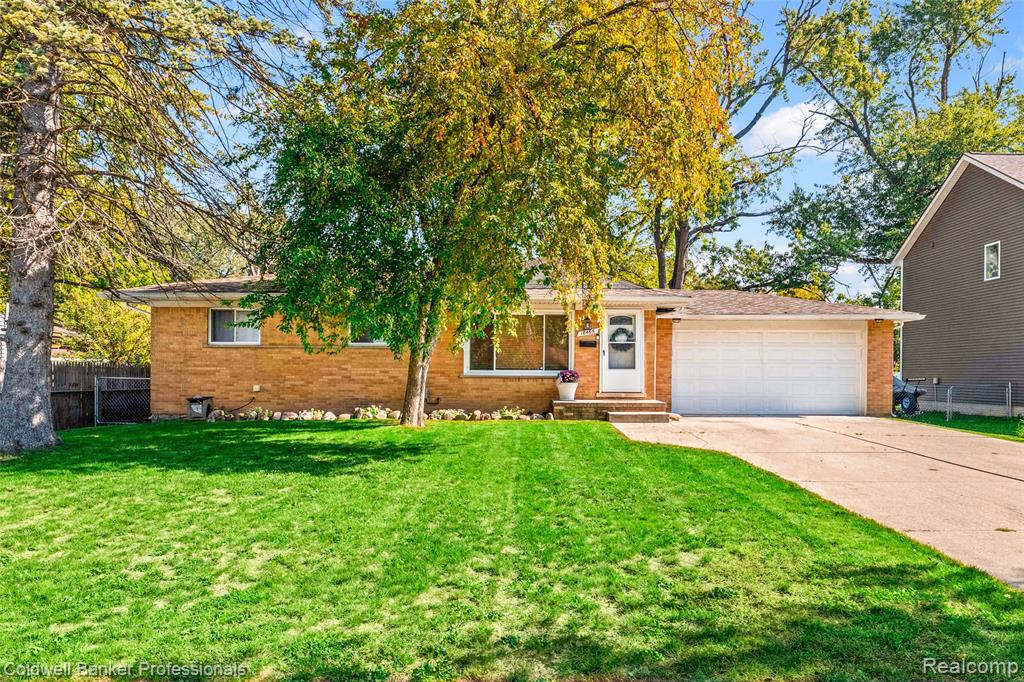 18466 Foch Street Property Photo 1