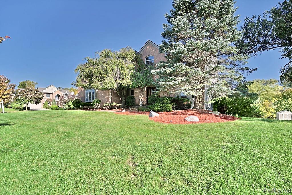3200 Appleridge Drive Property Photo 3