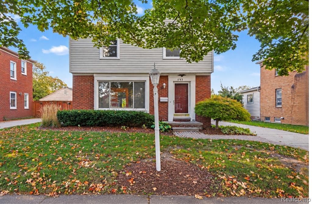1763 S Eton Street Property Photo 1