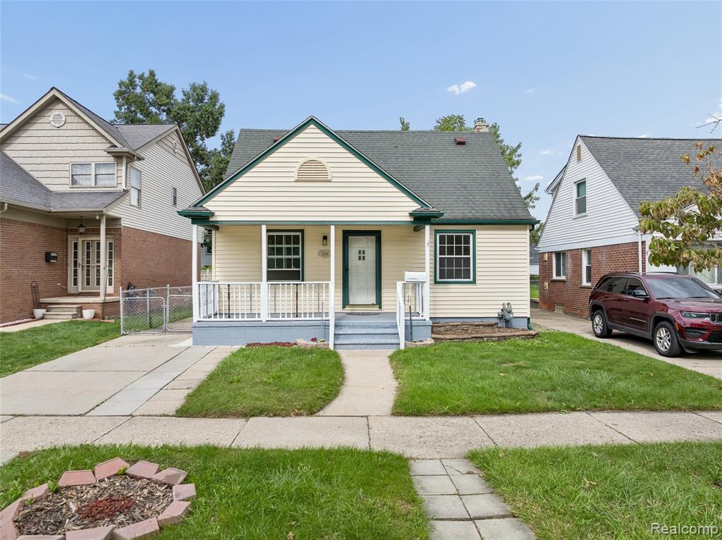 21248 Audette Street Property Photo 1