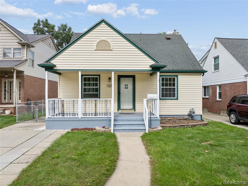 21248 Audette Street Property Photo 2