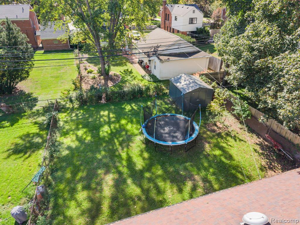 13135 W Eleven Mile Road Property Photo 49