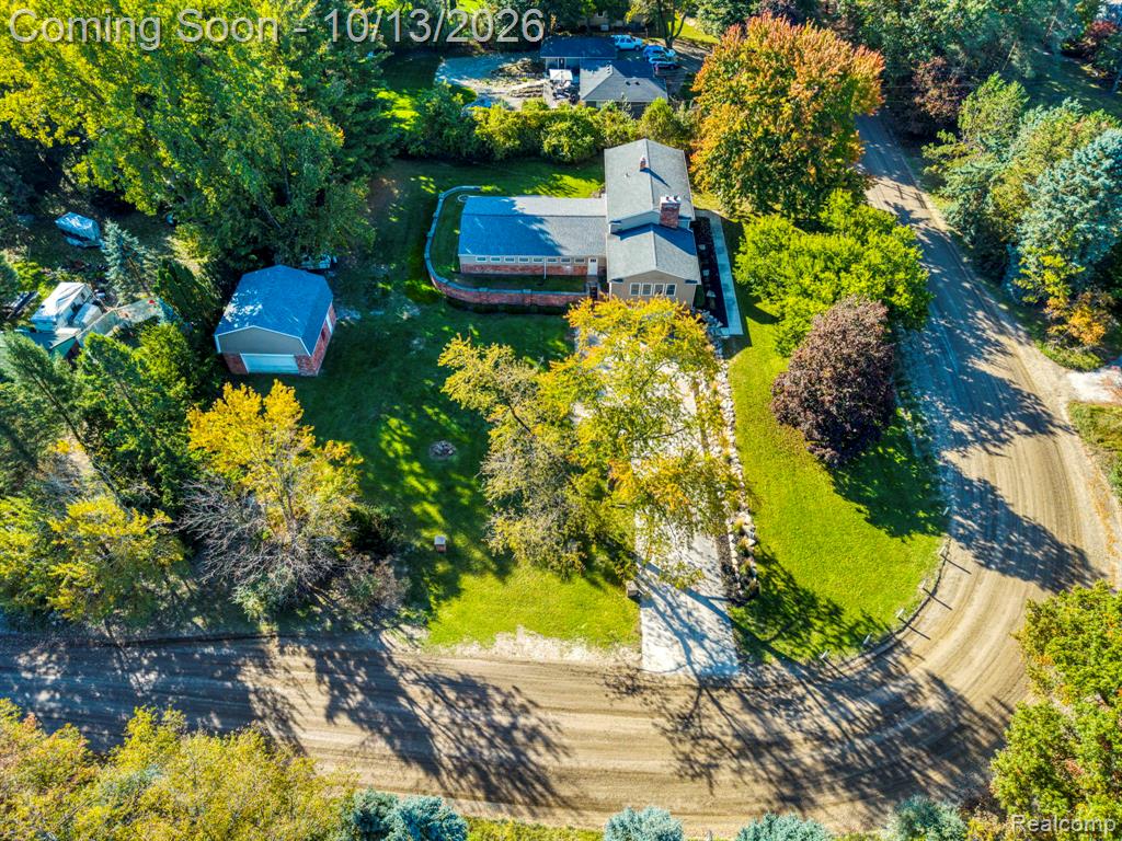 852 E Gunn Road Property Photo 1