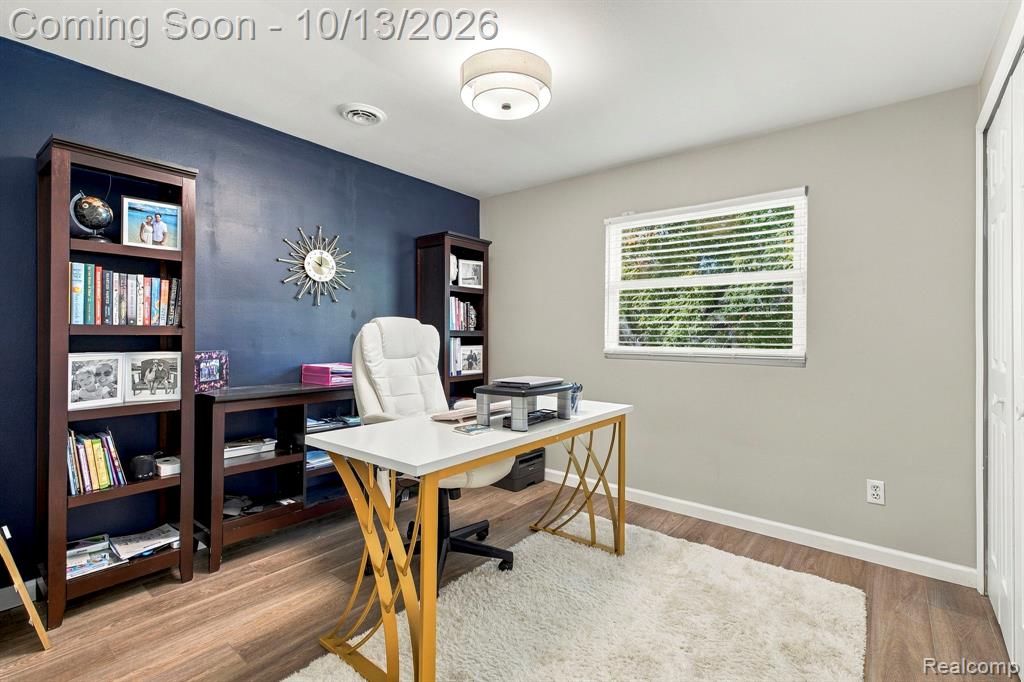 852 E Gunn Road Property Photo 30