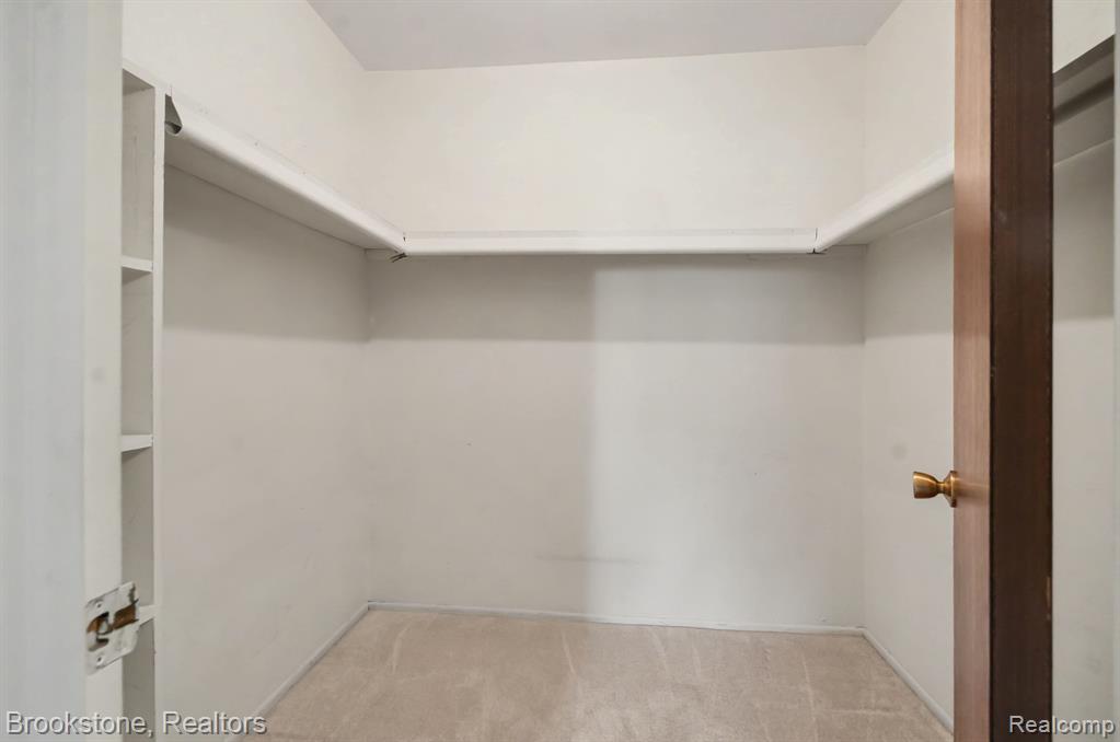 29224 Gloede Drive Property Photo 11