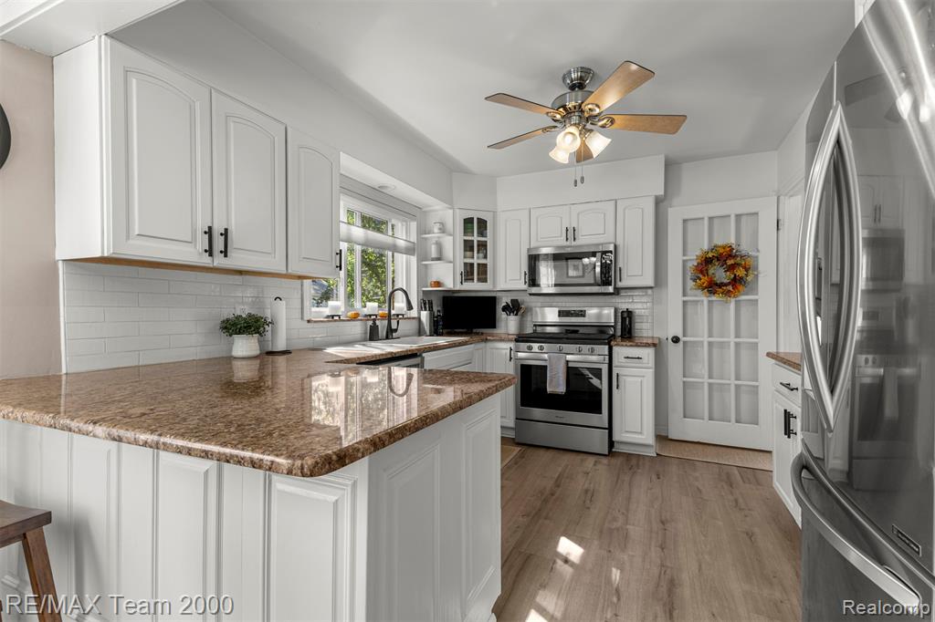 19195 Snow Avenue Property Photo 15