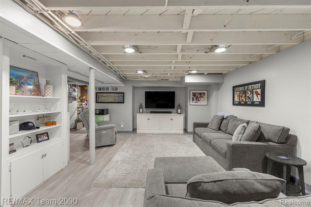 19195 Snow Avenue Property Photo 35