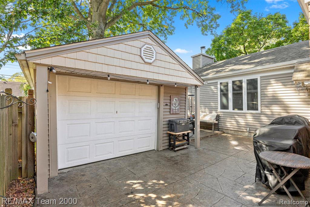 19195 Snow Avenue Property Photo 44