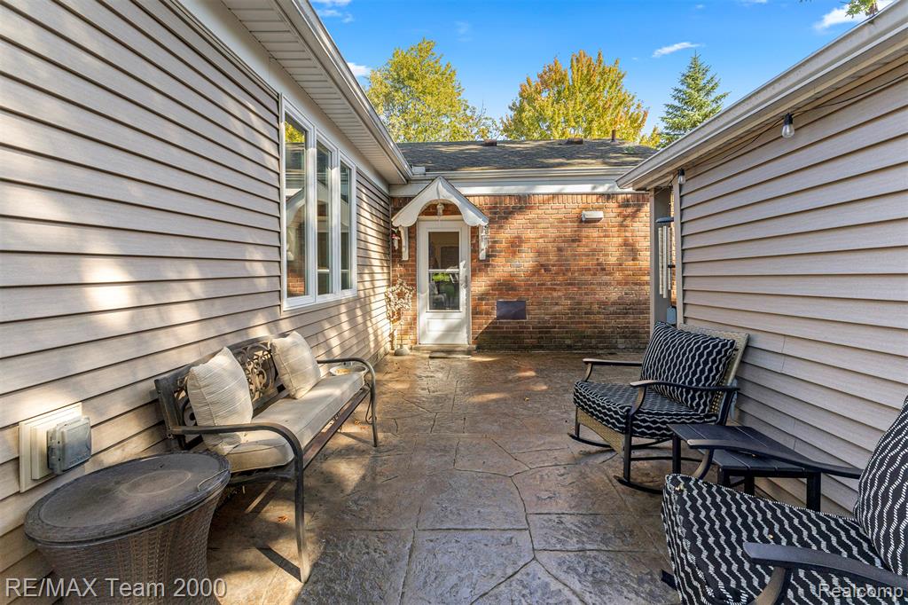 19195 Snow Avenue Property Photo 45