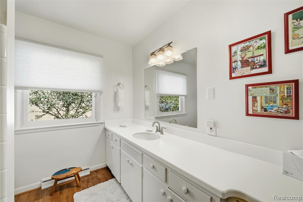 88 Greenside Avenue Property Photo 24